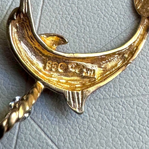 🐬 Stunning Vintage 14K Yellow Gold Dolphin Charm for Necklace and/or Bracelet - Picture 8 of 11